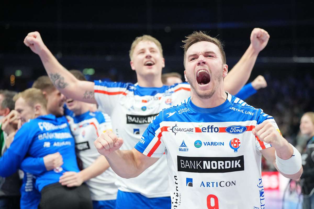 HandballEM Norwegen stolpert über Färöer Erste Teams in der