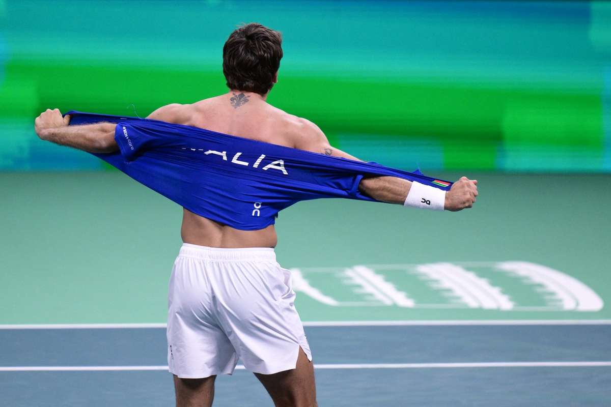 a1ecb840-d5cf-4d03-bbe1-