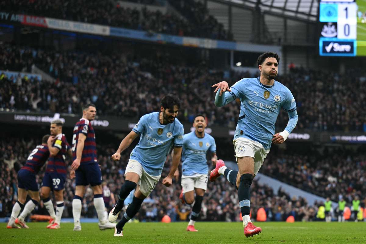 Premier League: Omar Marmoush bags hat-trick as Manchester City put four  past Newcastle | Flashscore.com