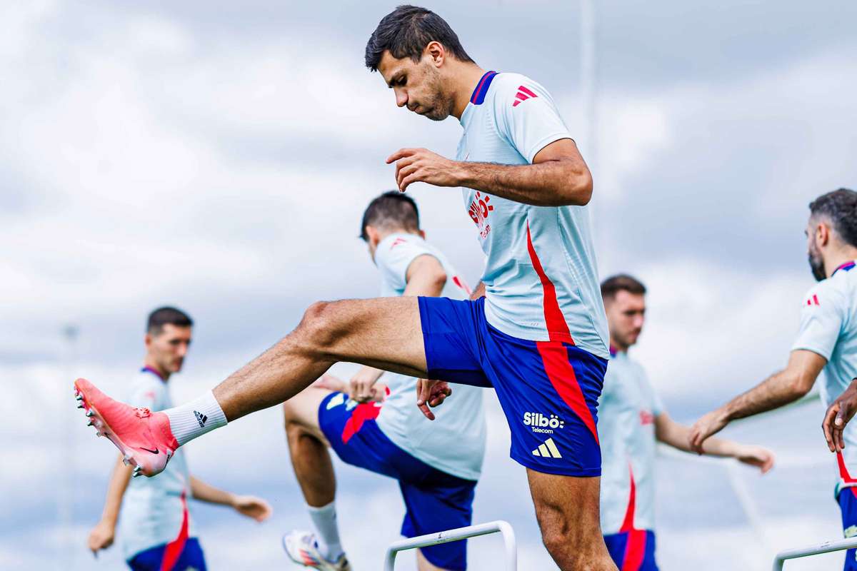 Eurocopa 2024: Rodri, El Vigía En La Torre De Control De España En ...