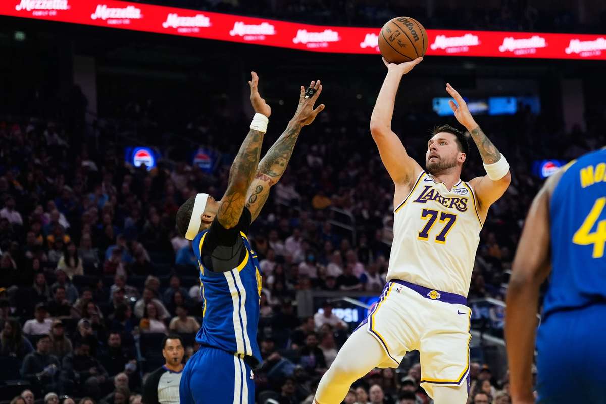 NBA roundup: Doncic shines on his birthday in Lakers win over Warriors ...