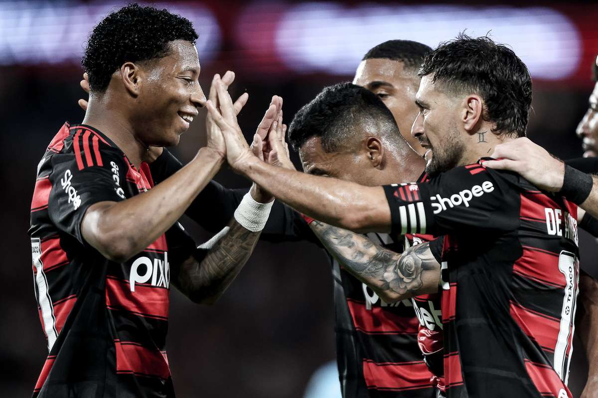 Brasileirão Flamengo vence Mirassol e abre vantagem na ponta