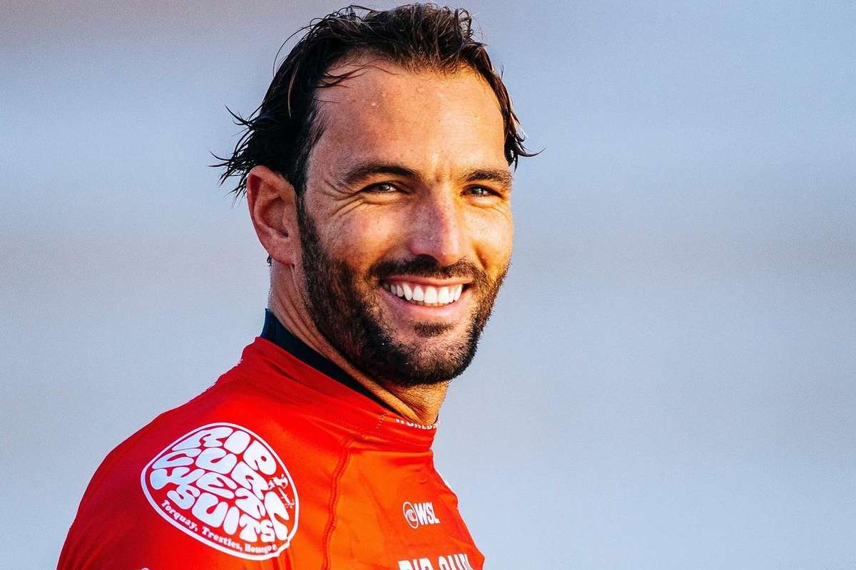 Yolanda Hopkins e Francisca Veselko Brilham e Avançam no Mundial ISA 2025