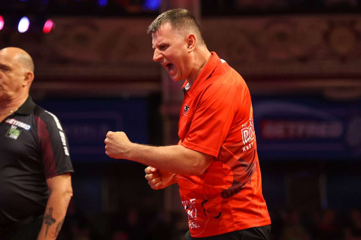 Ratajski klopt Bunting en wint European Tour 11 in Jena, Wesley