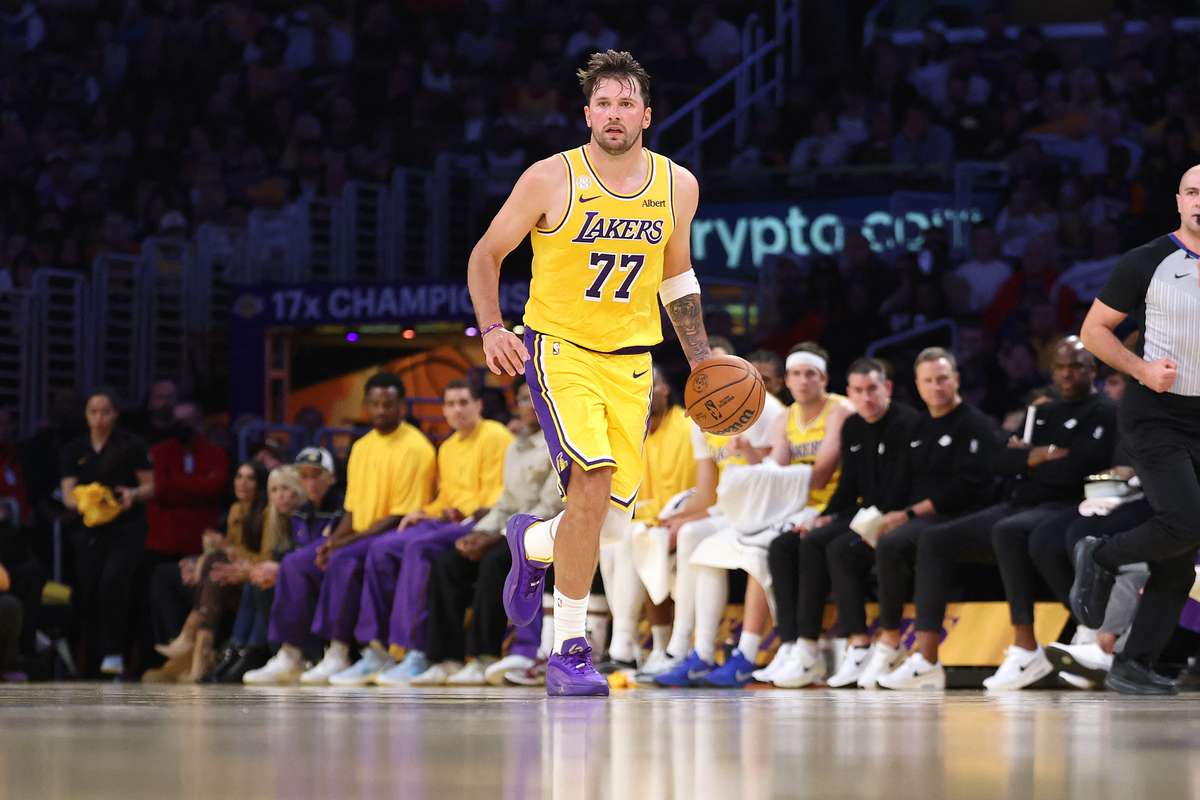 https://livesport-ott-images.ssl.cdn.cra.cz/r1200xfq60/ad9c9e4c-149a-4e57-937e-416b1be66279.jpeg