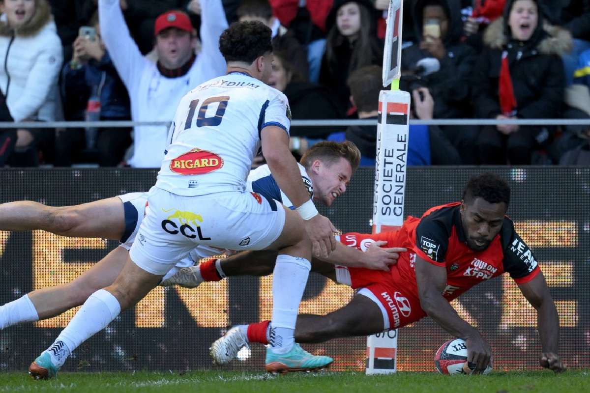 Toulon Foudroie Castres Et Rejoint Sa Victime Du Jour En Tête Du Top 14 ...