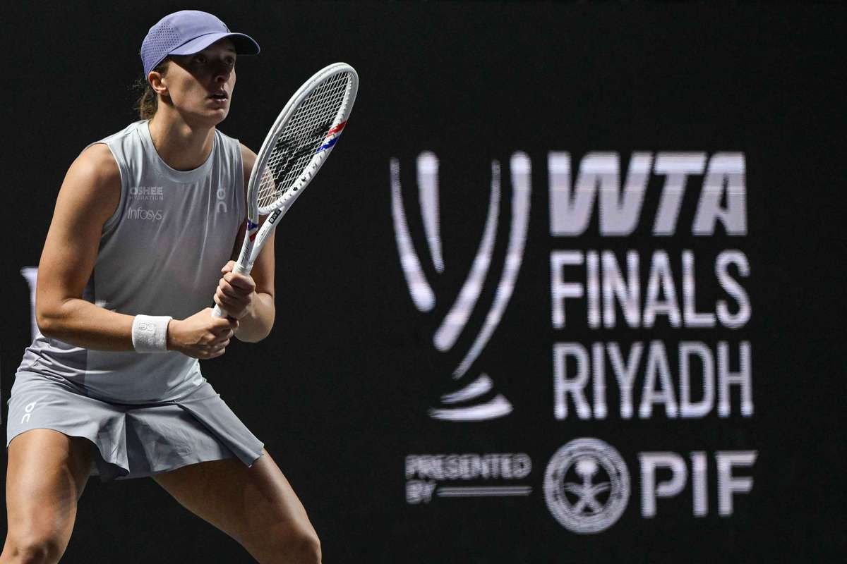 Image for Tenis Flash: Świątek poległa z Rybakiną w WTA Finals, Majchrzak z Kecmanoviciem w Atenach