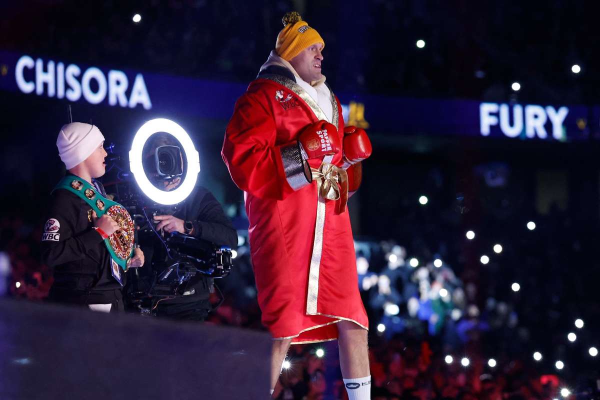 Boxe : Tyson Fury Victorieux, Mais Ngannou Passe Tout Près De L'exploit - Foto 9