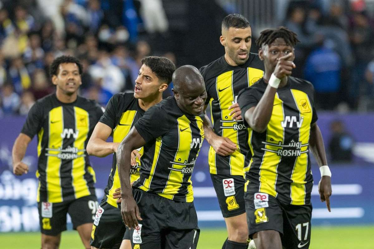 Arábia Saudita: Al Ittihad vence (2-1), Al Hilal iguala recorde do ...