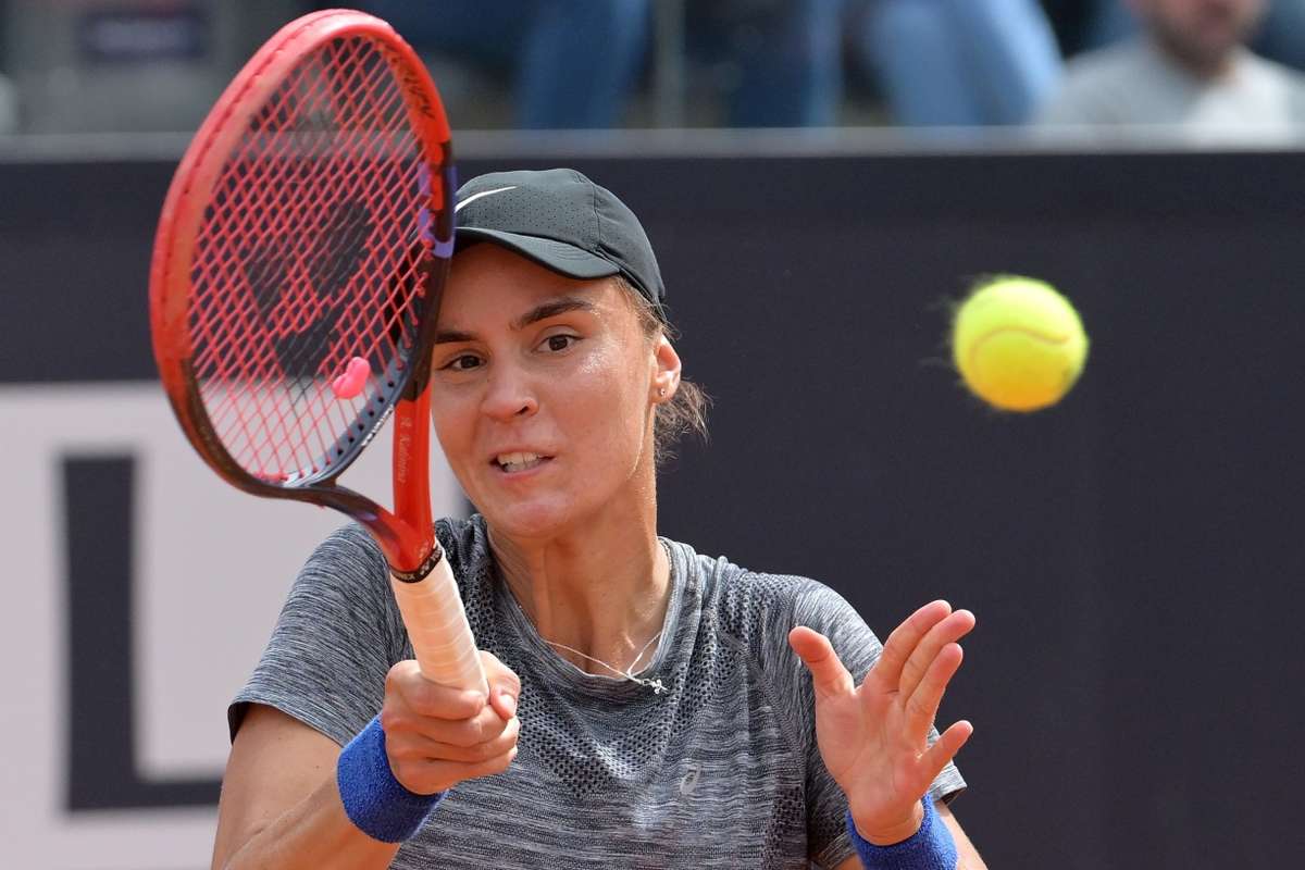 Kalinina verslaat Koedermetova en bereikt finale van WTAtoernooi in