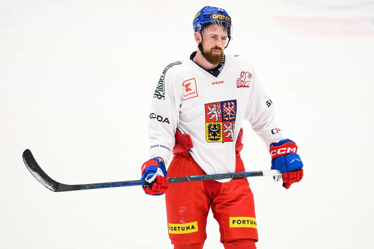 Filip Hronek po zákroku Seppäläho vynechal trénink, čeká na magnetickou rezonanci — image 2