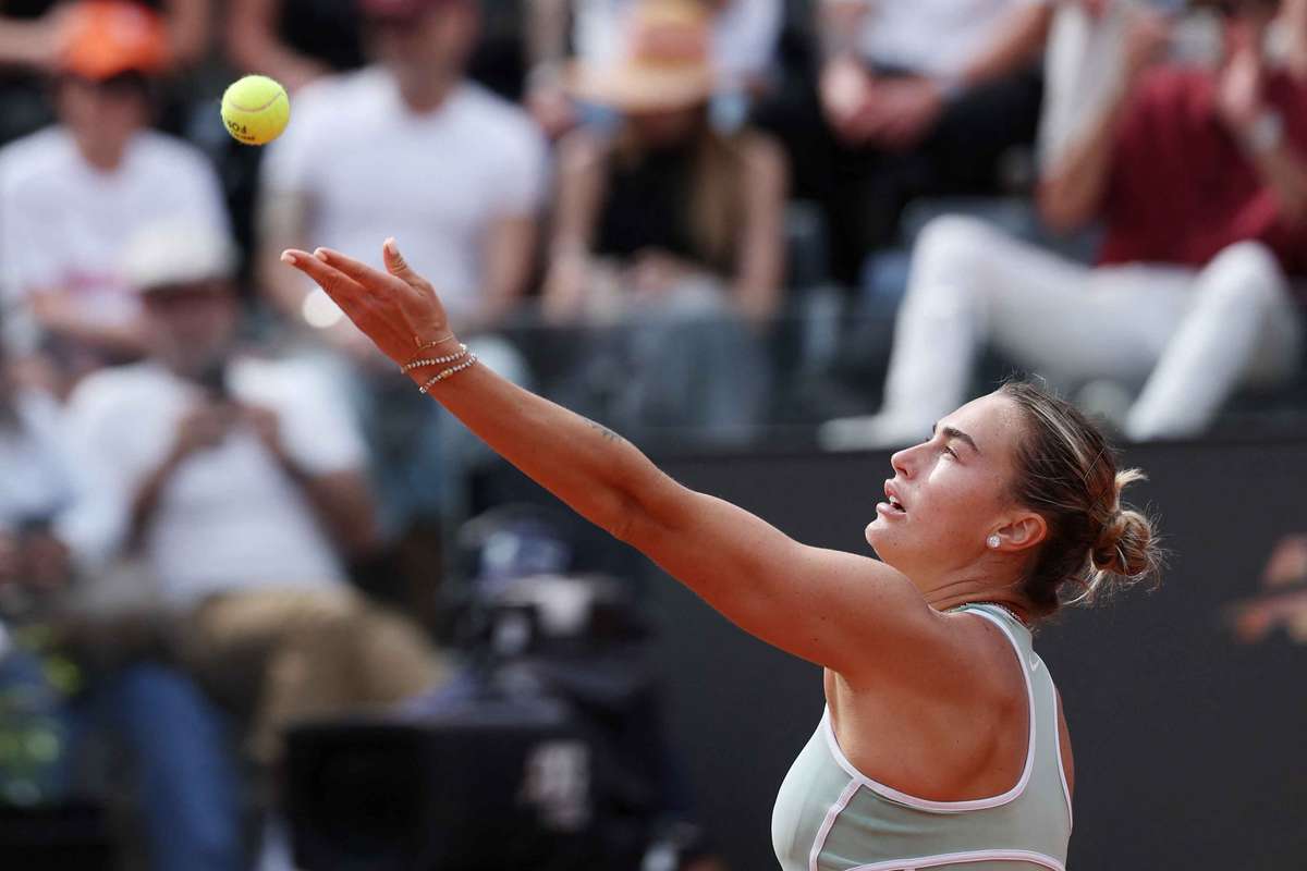 https://livesport-ott-images.ssl.cdn.cra.cz/r1200xfq60/b8a57c02-0f54-40fb-b9cc-c080f7c46189.jpeg