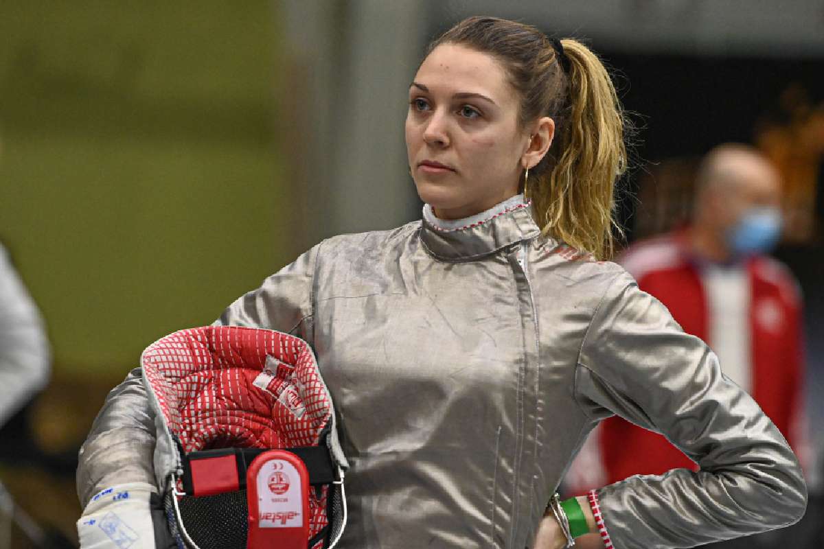 Manon championne d'Europe au sabre pour la première fois