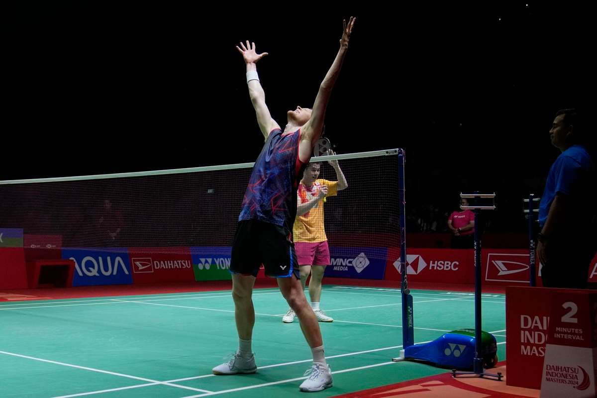 Antonsen udspiller verdensmester og når finale i Indonesia Masters