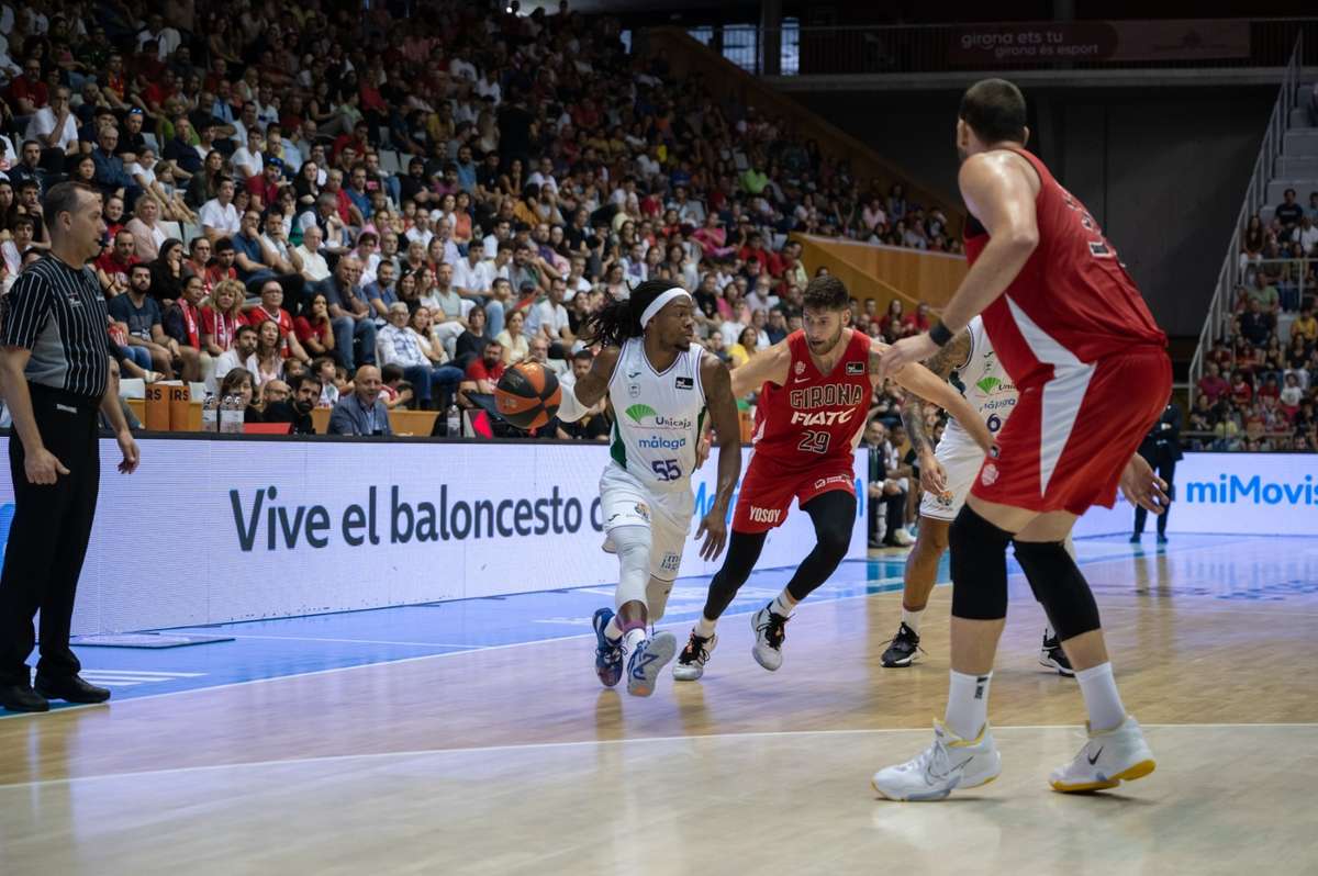 El Unicaja Hunde Al Girona Y Al Gran Canaria Le Sobra La Segunda Parte Ante El Breog N