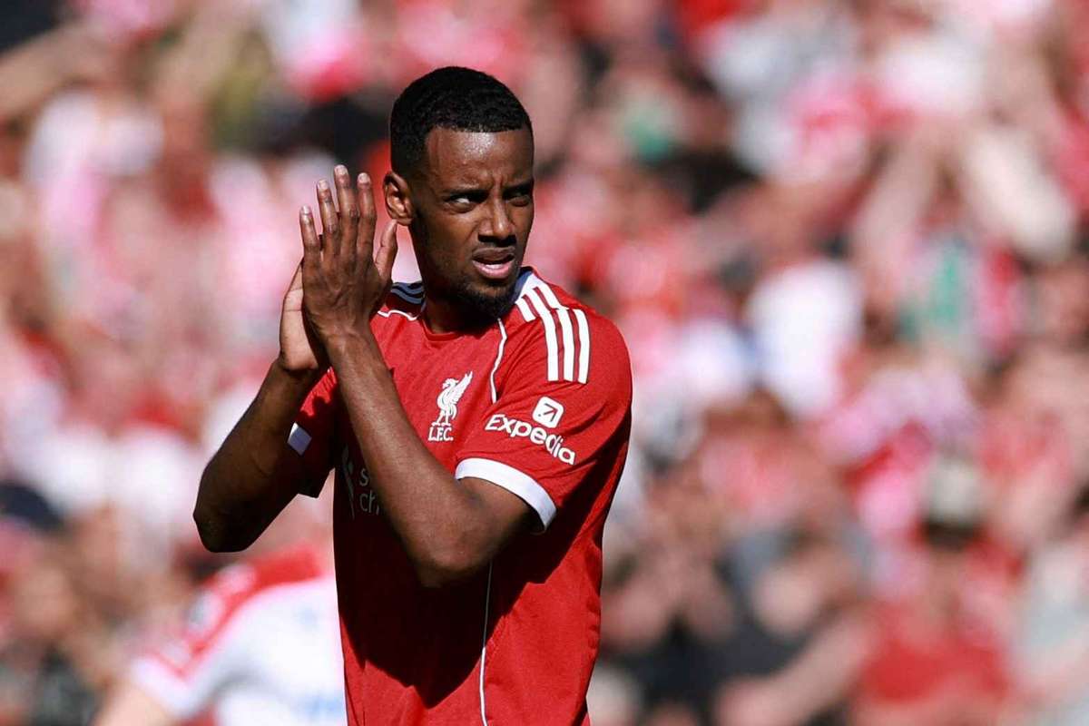 Shearer và Richards chỉ trích Liverpool sau thất bại trước Man Utd: Những bản hợp đồng không hiệu quả