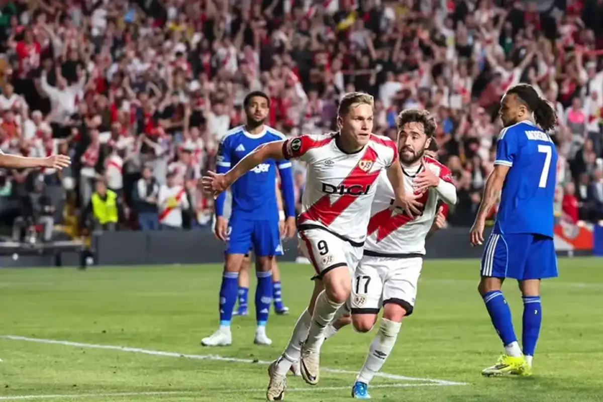 Dónde ver Estrasburgo - Rayo Vallecano, en TV y online; alineaciones y previa