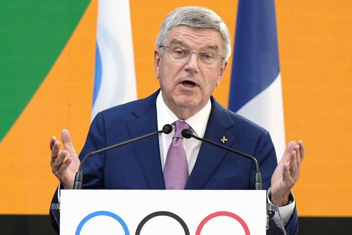 Thomas Bach "confiant" pour la natation dans la Seine aux Jeux