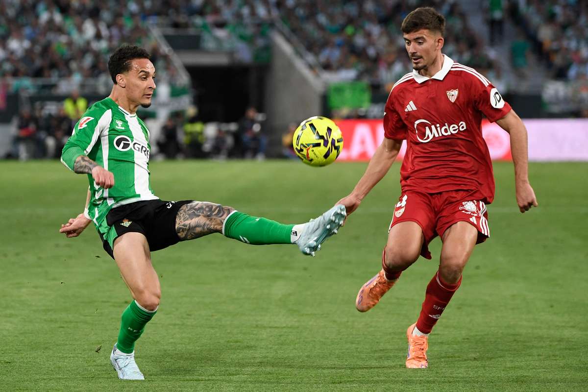 El gratis que Sevilla y Betis se pelearon... y perdieron — photo: tribalfootball.com