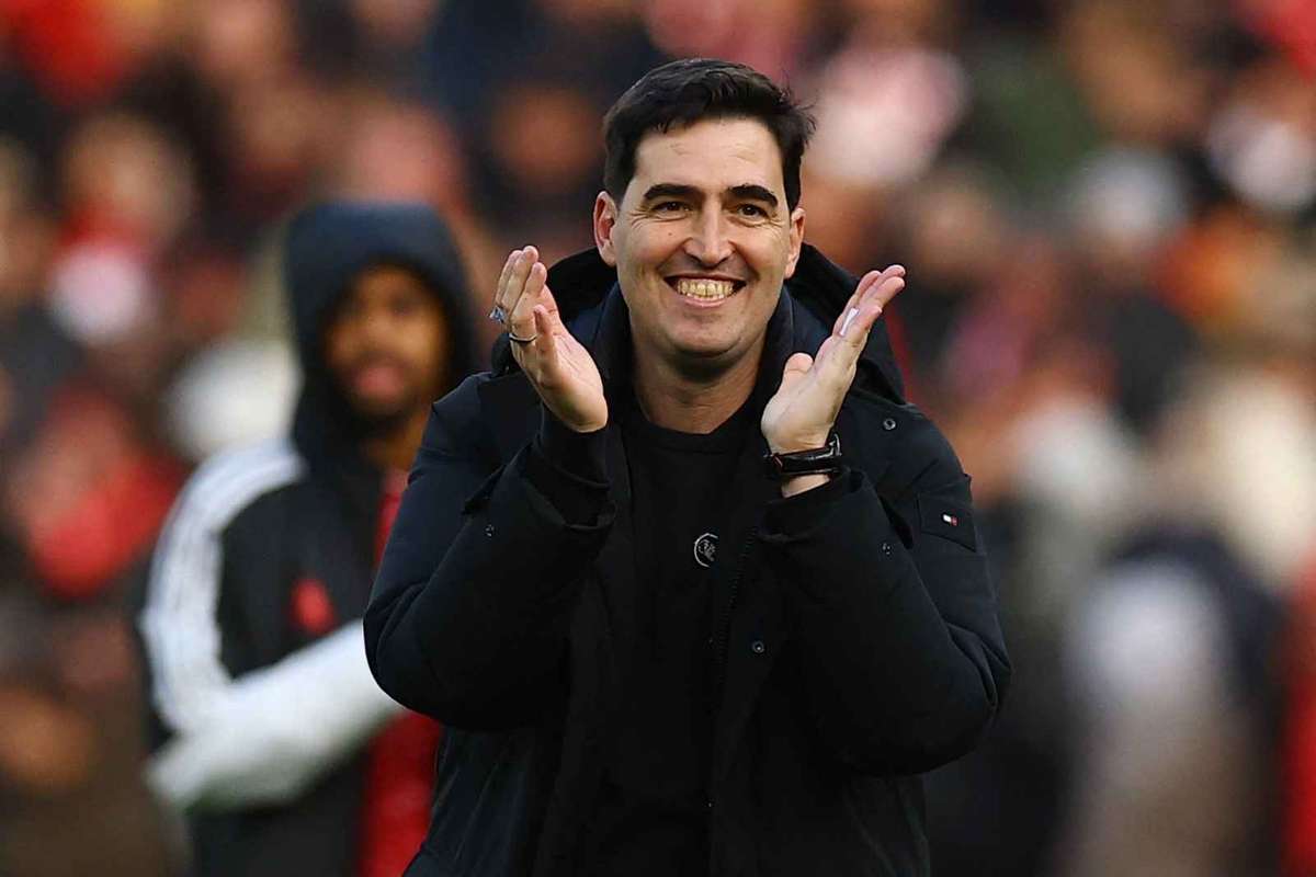 Andoni Iraola elogia Xabi Alonso antes do duelo entre Liverpool e Chelsea