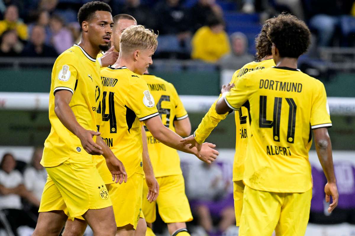 Borussia Dortmund esmaga time de divisão inferior na DFB-Pokal. Borussia Dortmund esmaga time de divisão inferior na DFB-Pokal.