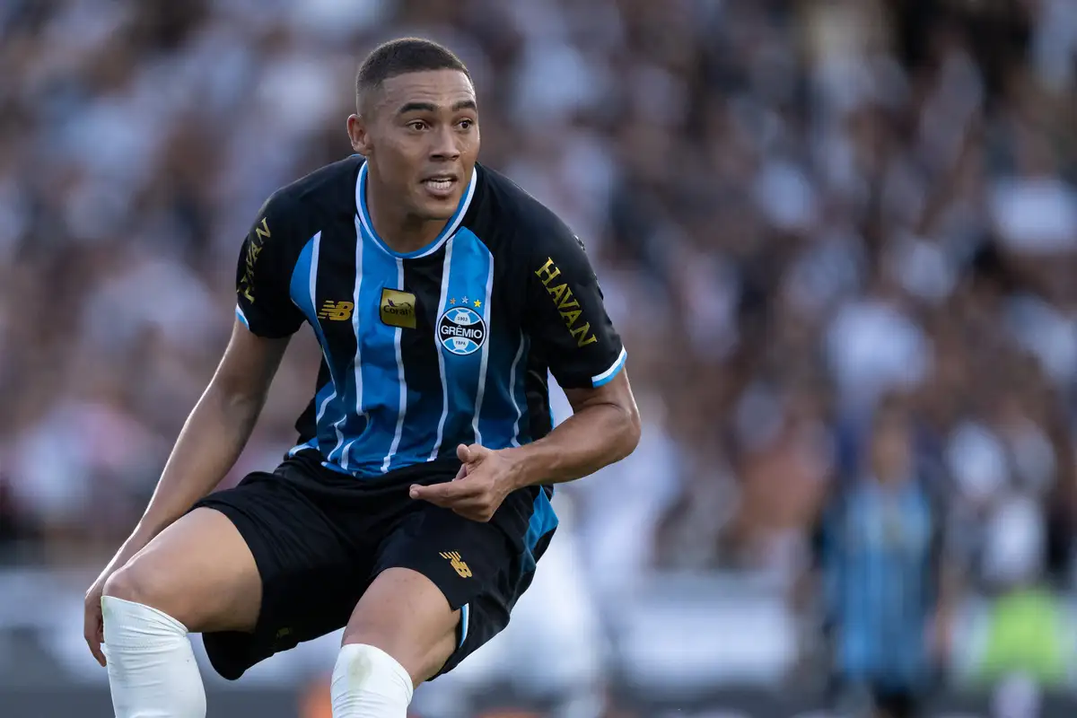 Internacional x Grêmio: onde Assistir, prováveis escalações, prévias e odds (Brasileirão)