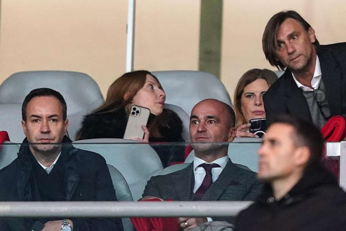 Roberto Martínez no Etihad para ver o Manchester CityWolverhampton