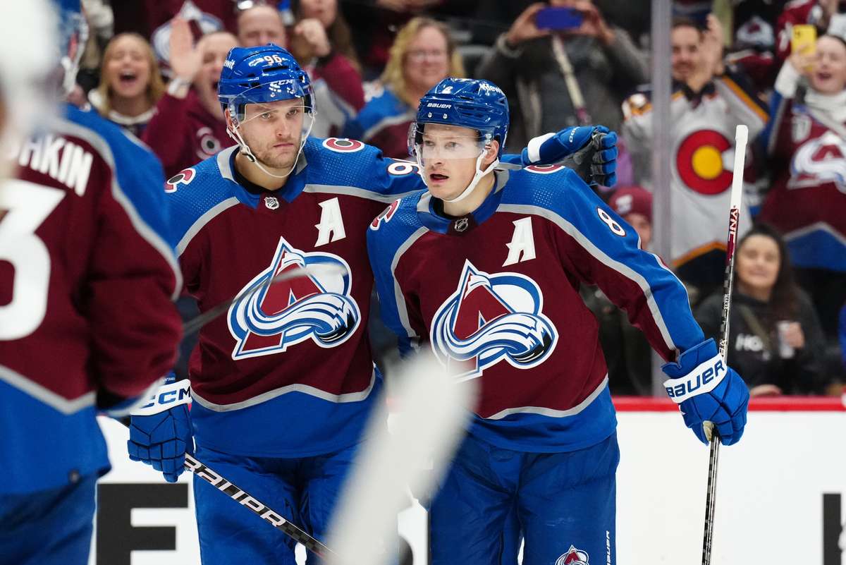 NHL Roundup: Colorado Avalanche Stun Calgary Flames With Third-period ...