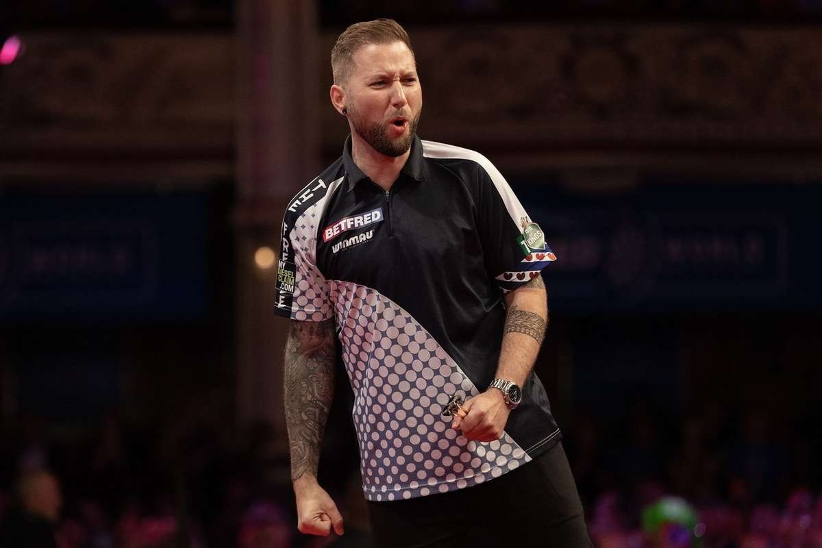 EK darts raakt nummer 1 kwijt en laat Danny Noppert vlammen Flashscore.nl