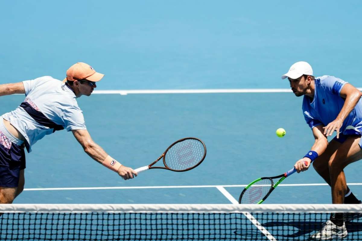 Zeballos y Granollers llegan a semifinales de dobles de Australia por