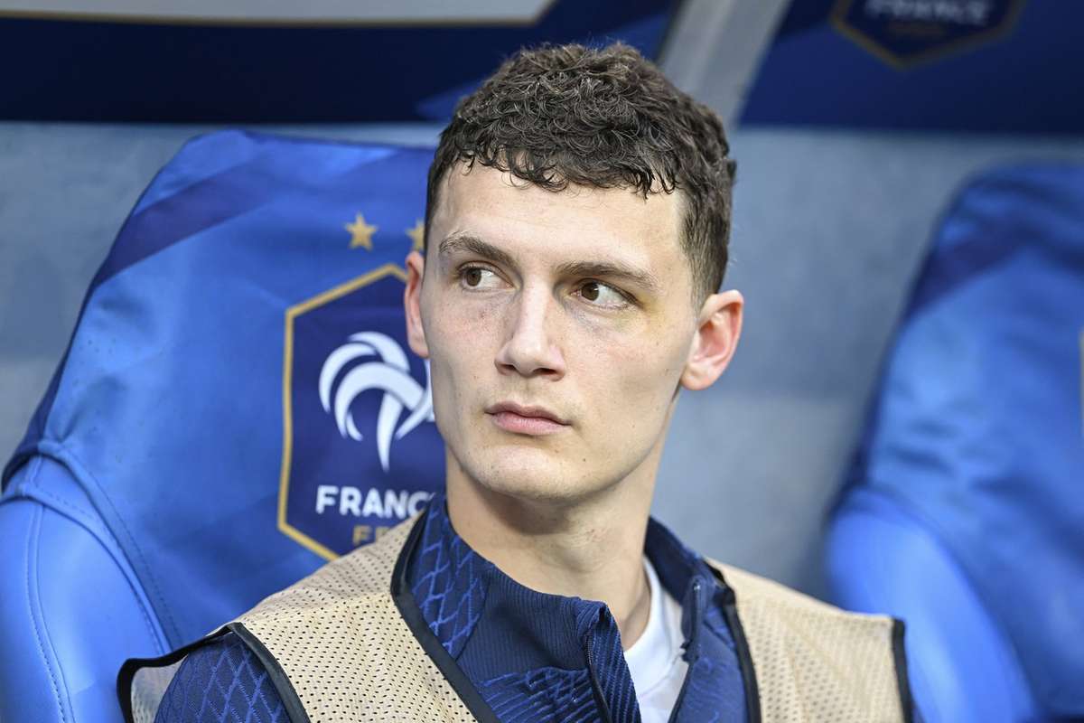 Benjamin Pavard, Transferat Oficial De La Bayern Munchen La Inter ...