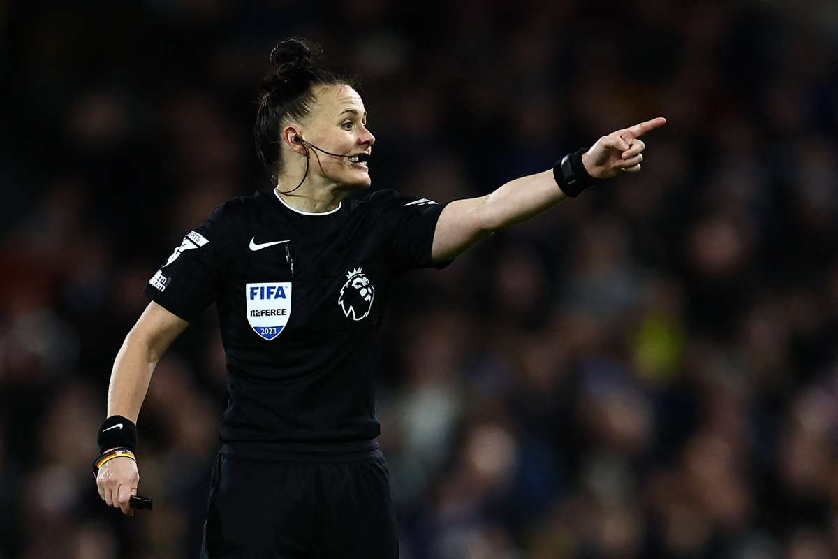 Rebecca Welch diventa la prima donna ad arbitrare in Premier League