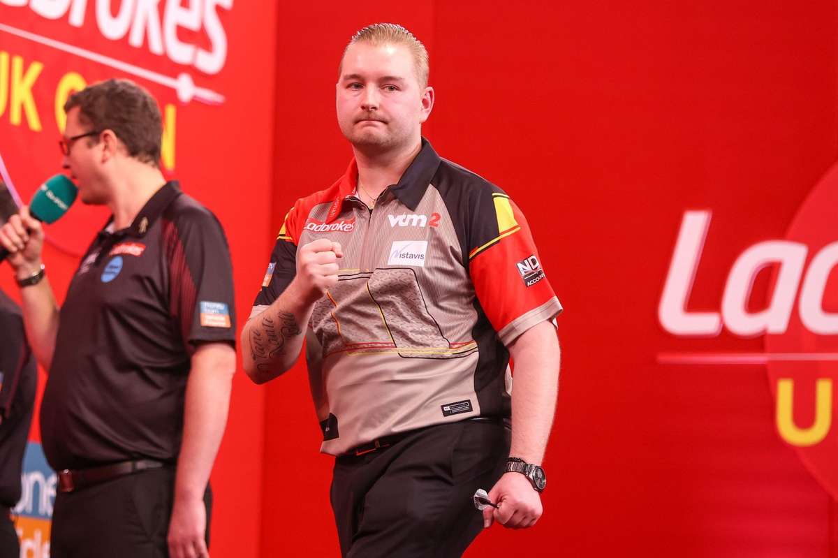Darts Belgier Van den Bergh triumphiert bei den UK Open Flashscore.de