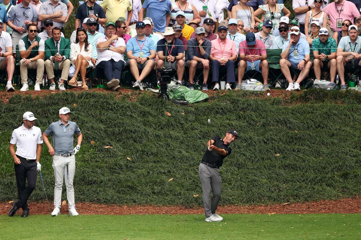 The Masters gets underway at overcast Augusta National Flashscore.co.uk