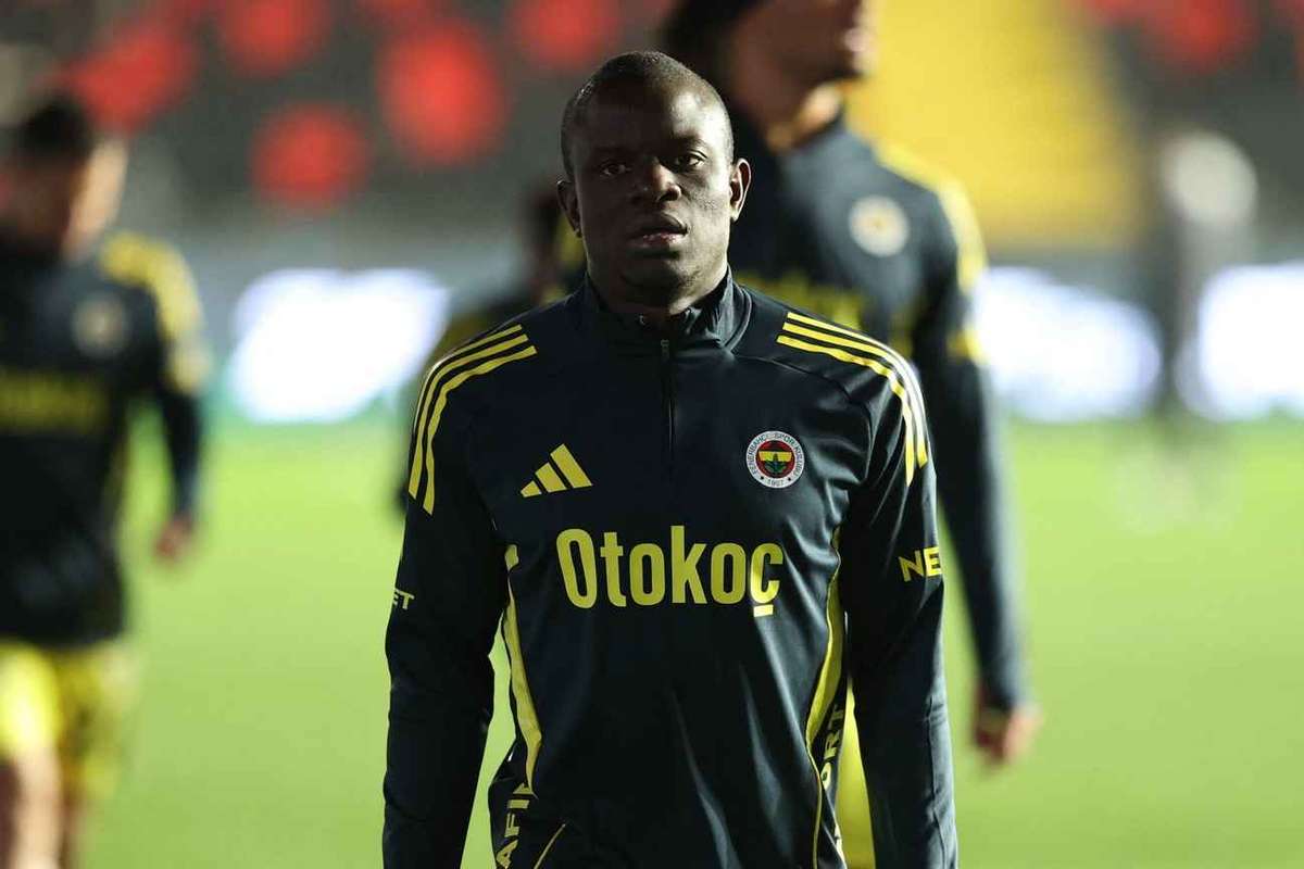 Cựu ngôi sao Chelsea, Kante gợi ý về việc trở lại Ligue 1 giữa những tin đồn chuyển nhượng