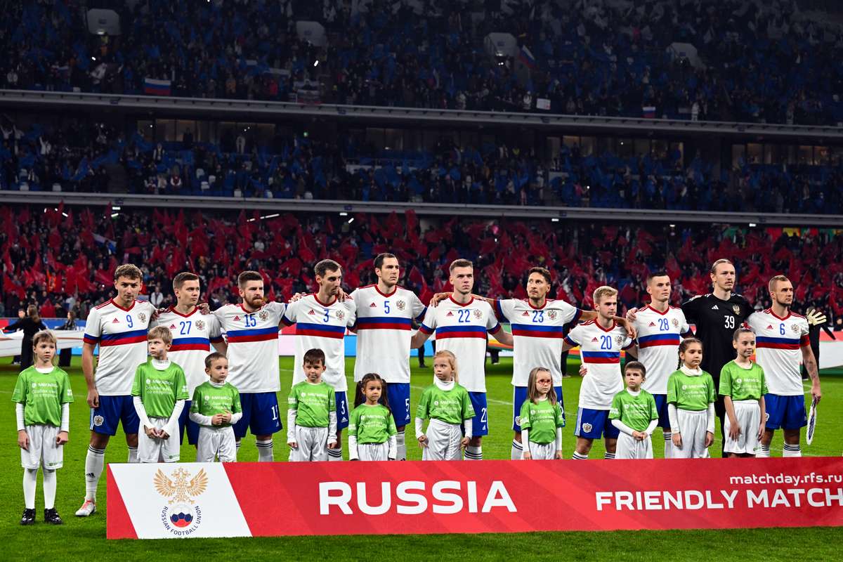 Federação russa de futebol decide em 27 de dezembro se troca UEFA pela AFC
