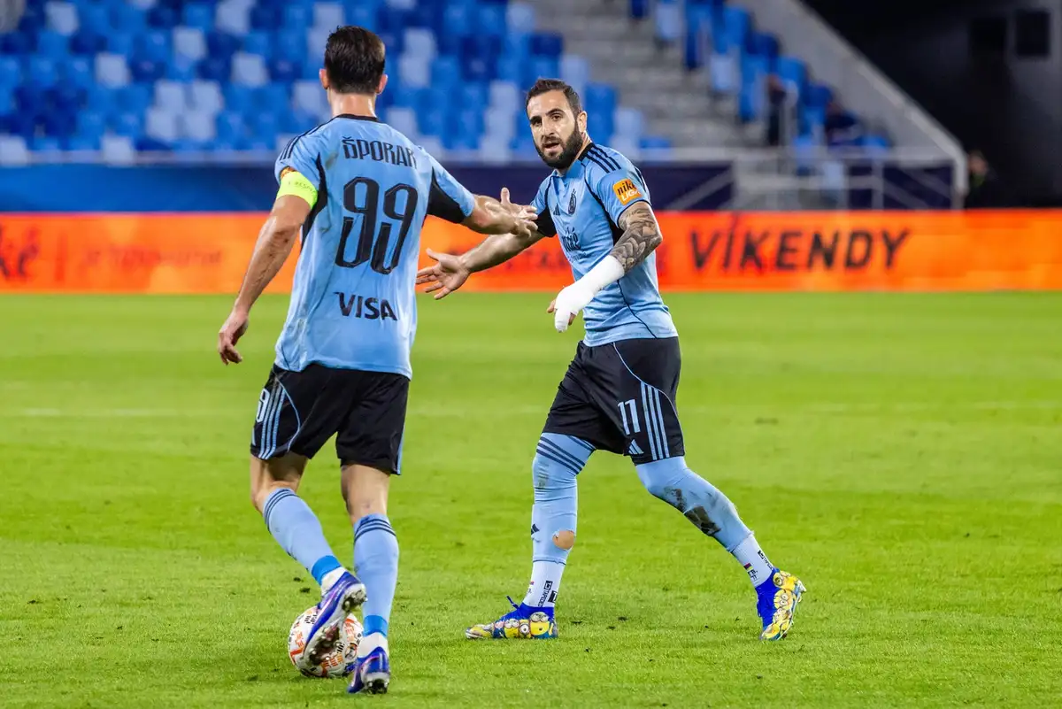 Podbrezová - Slovan Bratislava: Kde sledovať v TV aj online, zostavy a kurzy