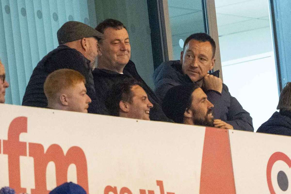 Huyền thoại Chelsea, Terry lo ngại các ứng viên HLV sẽ từ chối lời mời