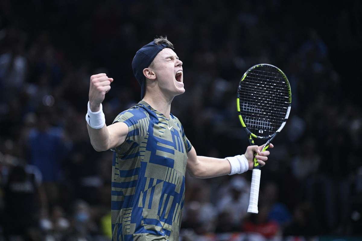 Rune entra no Top 10 do ranking da ATP após título em Paris