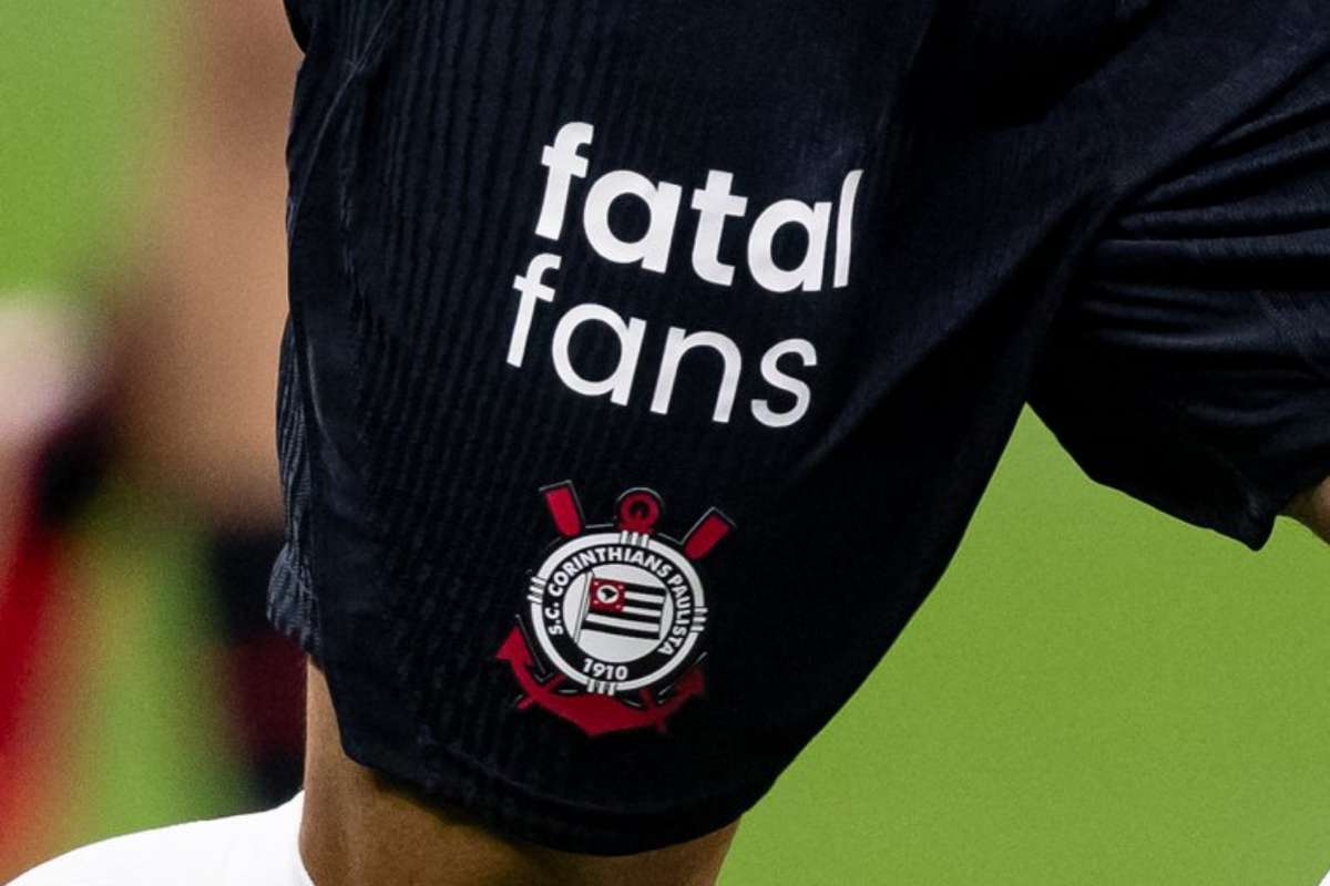Corinthians é obrigado pela Justiça a retirar patrocínio adulto