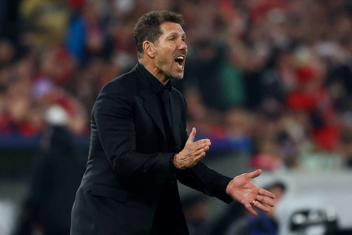 Liga dos Campeões: Simeone elogia raça do Atlético e Grimaldo exalta Julián Álvarez