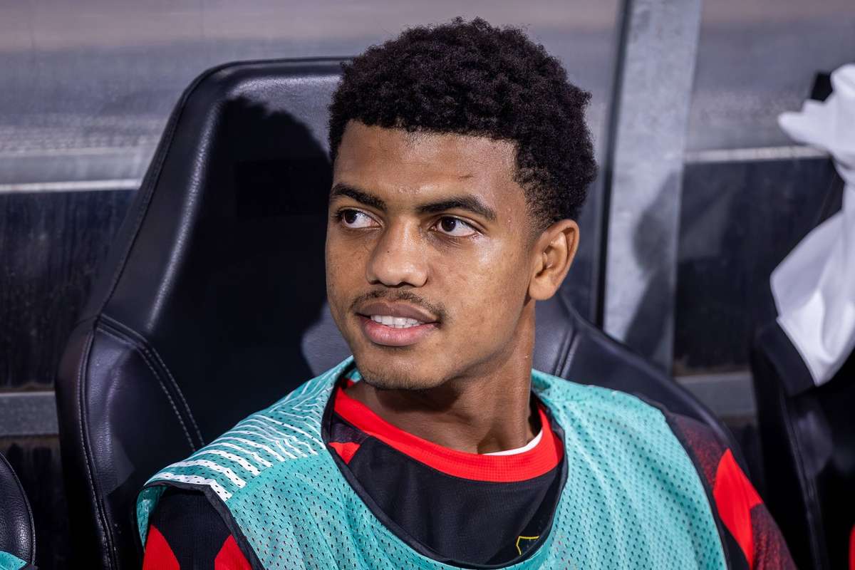 Rennes vive incerteza sobre futuro contratual do zagueiro Ait Boudlal
