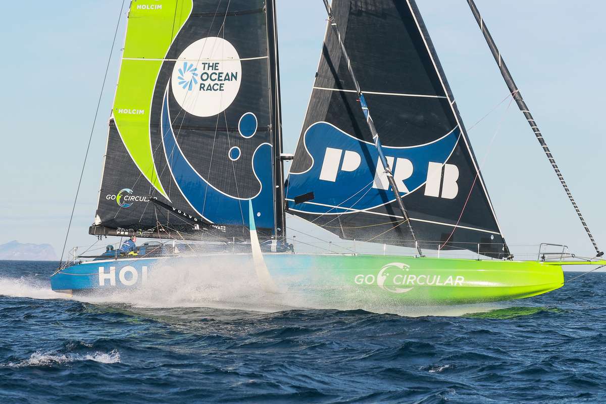 Kévin Escoffier remporte la première étape de l'Ocean Race à bord d ...