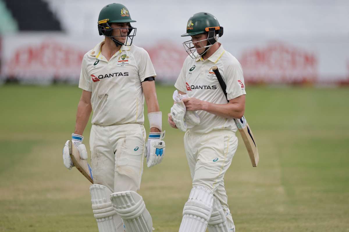 Cummins, Renshaw lead Australia fightback at stumps on Day 1 in Durban