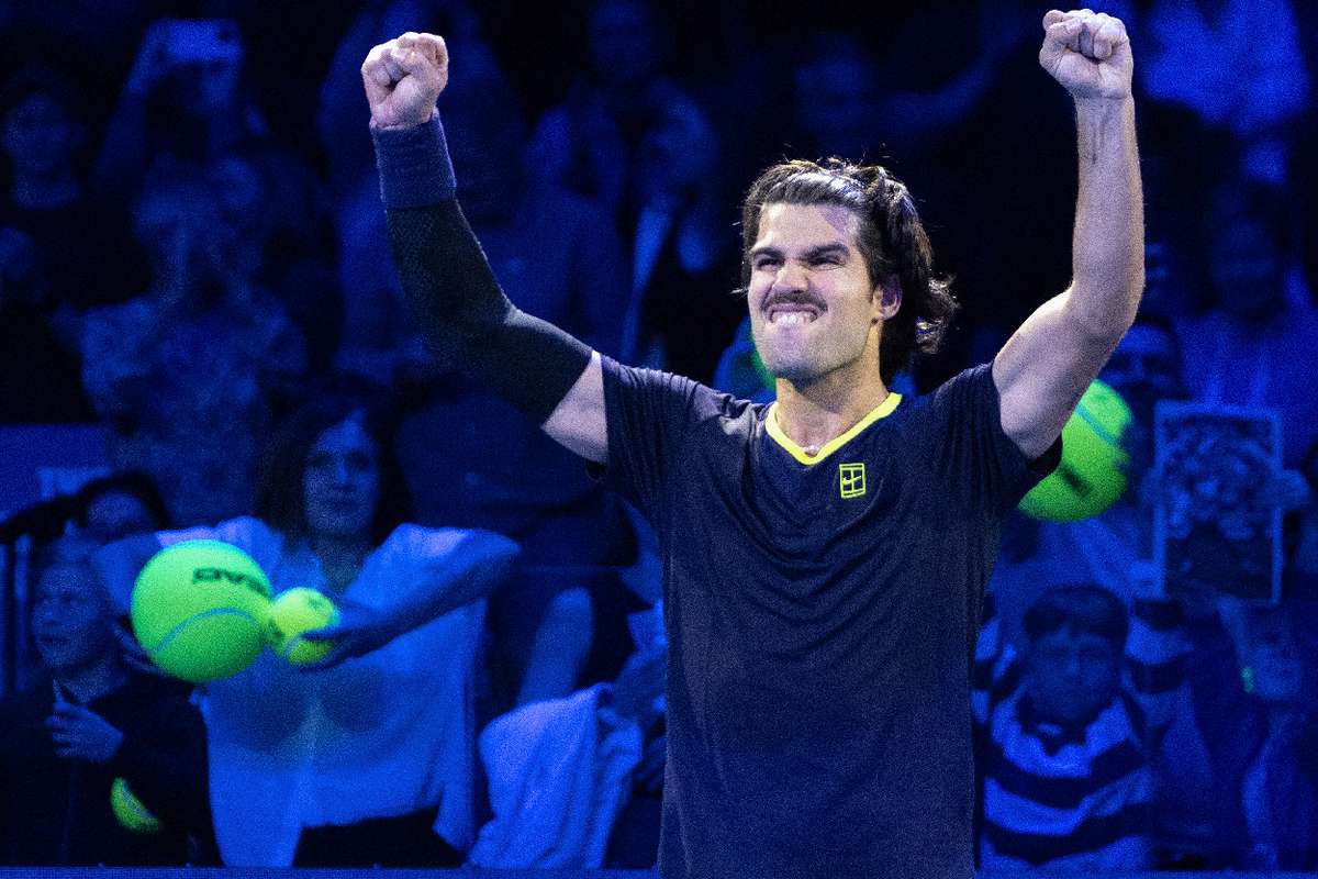 Vienna Denmark Alcaraz beats Khachanov as Zverev edges thriller against Landaluce in ...