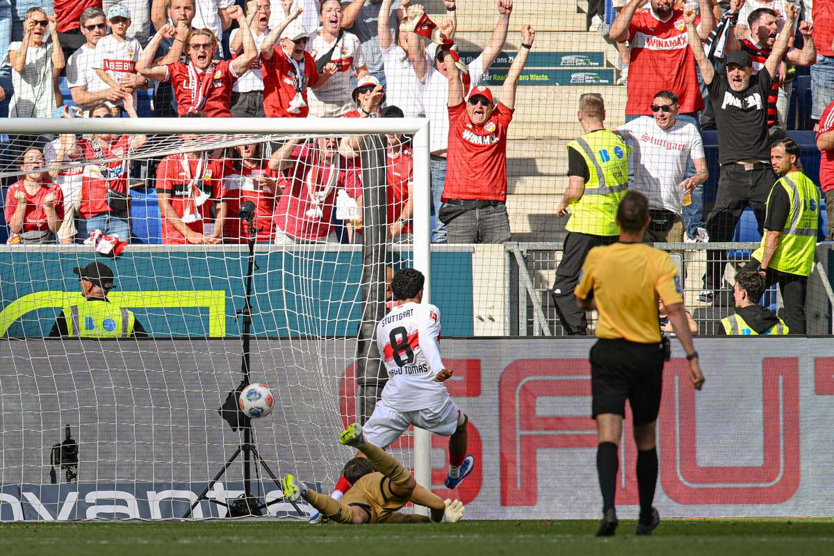 Stuttgart chơi thiếu người vẫn kiên cường giành điểm trước Hoffenheim trong trận cầu kịch tính