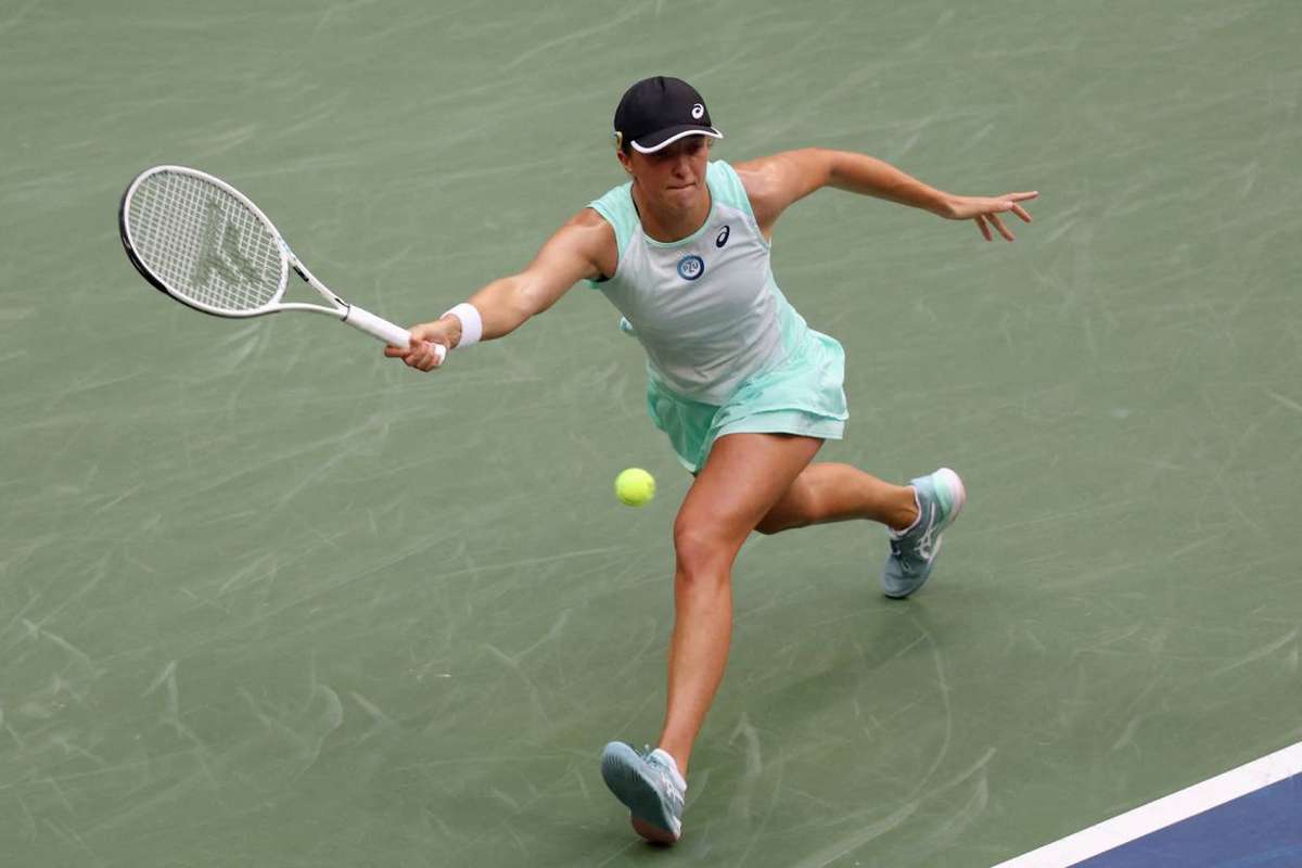 ITF working with WTA on 2023 calendar after Swiatek pulls out of BJK