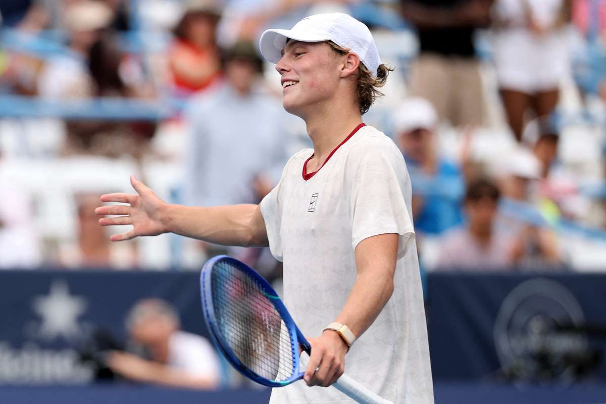 Aussies go four from four at Winston-Salem as Hewitt gets second career ATP Tour win