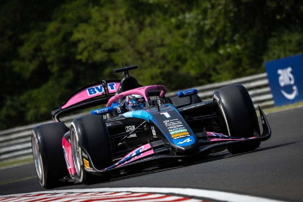 Podium En Formule 2 Pour Victor Martins Et Isack Hadjar Après ...