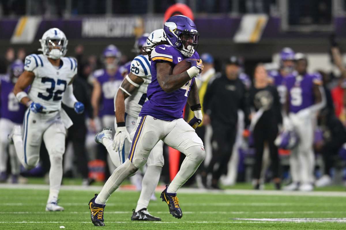 Vikings complete biggest comeback in NFL history to beat Colts in ...